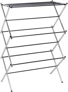 étendoirs à linges Amazon Basics